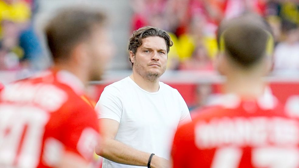 0:3-Niederlage bei Mainz: An der Dortmunder Aufstellung hat es laut Edin Terzic nicht gelegen. Foto: Uwe Anspach/dpa