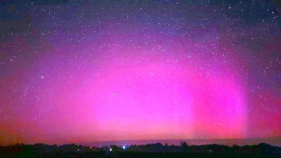 Auch über Ostgroßefehn waren die Polarlichter zu sehen. Foto: Nicole Siebert
