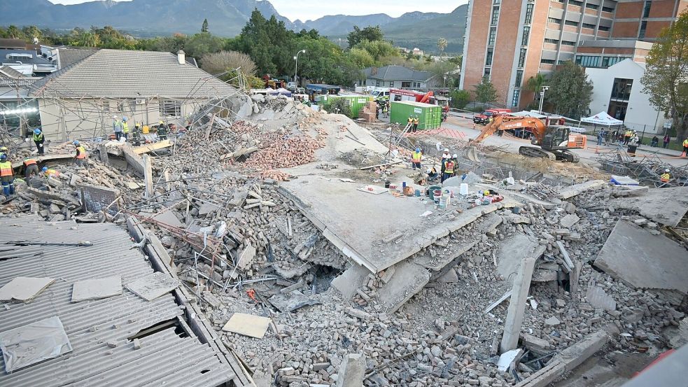 Die Ursache des Gebäudeinsturzes ist noch ungeklärt. Foto: Uncredited/AP/dpa