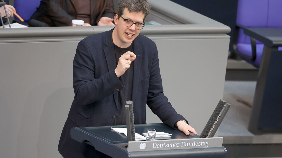 Der FDP-Fraktionsvize Lukas Köhler hat eine Abschaffung des Acht-Stunden-Tages gefordert. Foto: dpa/Jörg Carstensen