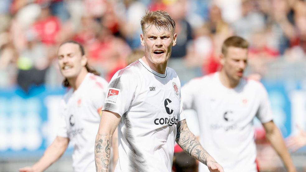Der FC St. Pauli hat sich die Zweitliga-Meisterschaft gesichert. Foto: Heiko Becker/dpa