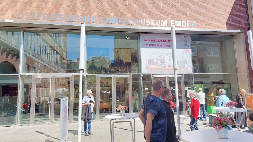 Das Landemuseum hat interessante Sonderausstellungen, aber der Besuch lohnt sich auch für die dauerhaft ausgestellten Kunstwerke und Objekte.