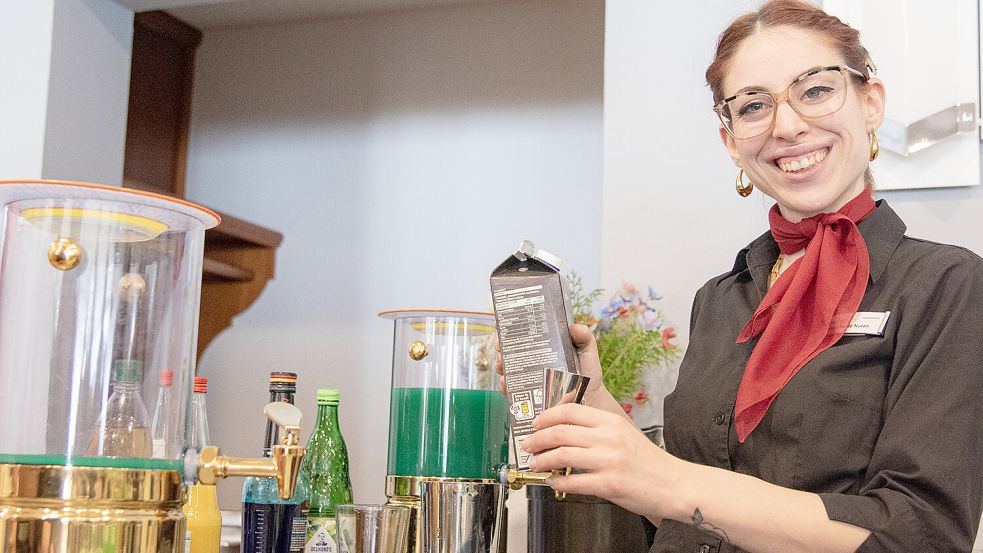Alkoholfreie grasgrüne Cocktails bereitete Samantha de Nuzzo zu. Foto: privat