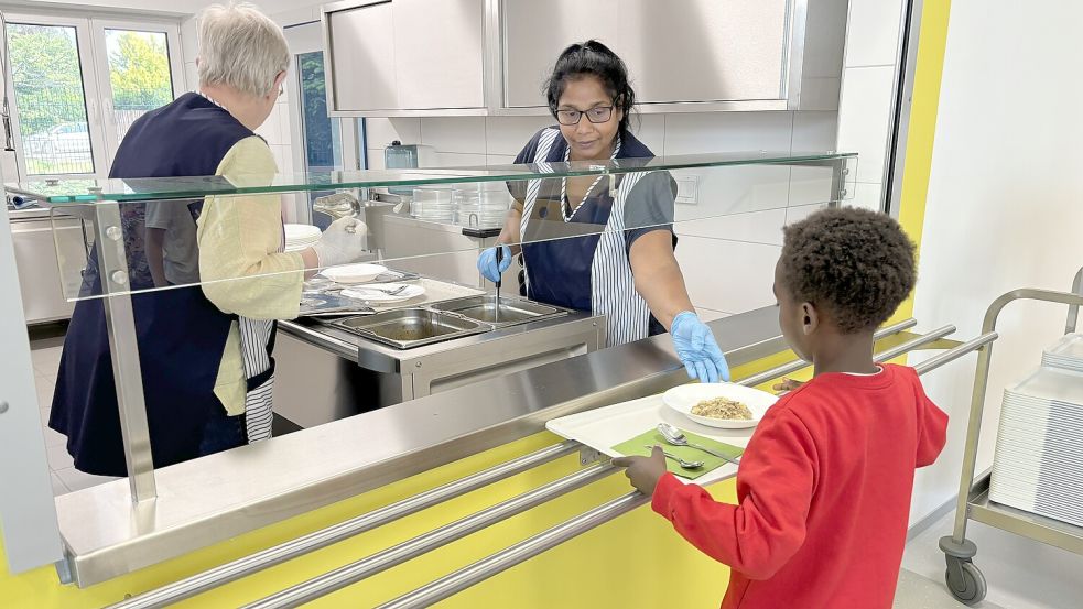 Als erstes Essen bekamen die Schüler eine Käse-Lauch-Suppe serviert. Foto: Rebecca Kresse