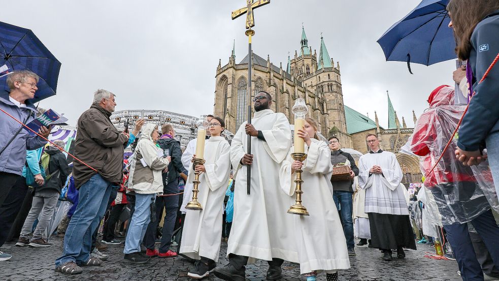 20.000 Christen sind zum Katholikentag nach Erfurt gereist. Foto: dpa/ Jan Woitas