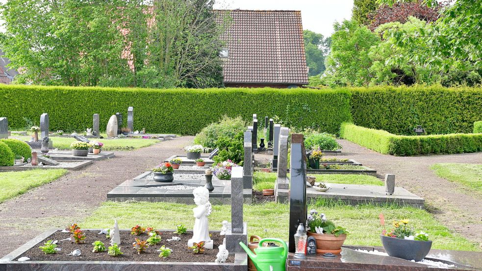 Die Friedhofsgebühren in Hinte werden doch nicht erhöht, entschied der Rat. Foto: Wagenaar/Archiv