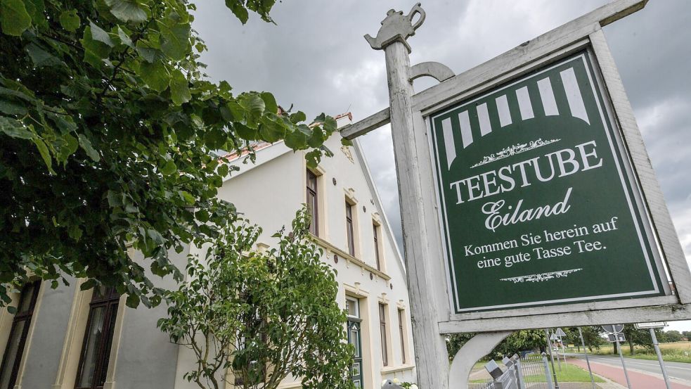 In der Teestube im „Fehnmuseum Eiland“ werden in den Wintermonaten die fertigen Zeitzeugen-Interviews im Rahmen gemütlicher Filmabende vorgestellt. Foto: Ortgies/Archiv