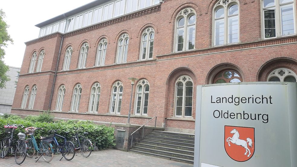 Prozessauftakt gegen vier Angeklagte am Landgericht Oldenburg. Foto: Wieking