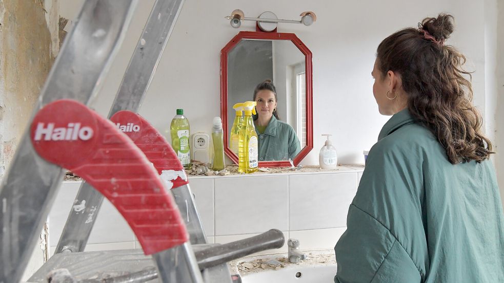 Das Badezimmer im Dachgeschoss bleibt erst einmal so, wie es ist. Foto: Ortgies