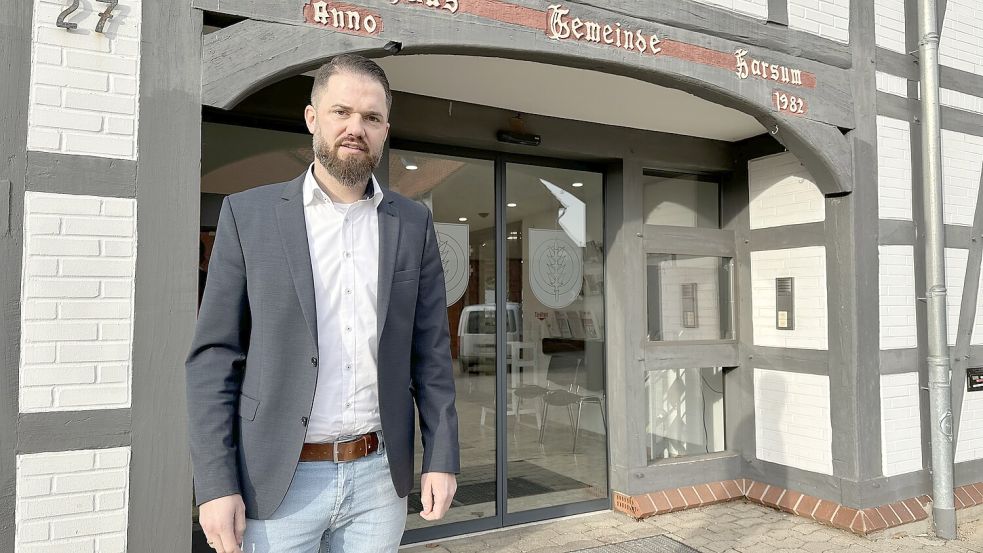Wurde mehrfach bedroht: Marcel Litfin, parteiloser Bürgermeister der Gemeinde Harsum im Kreis Hildesheim. Foto: Lars Laue