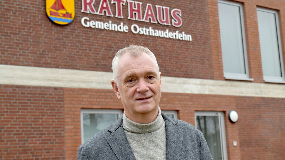 Günter Harders ist seit 2006 Chef im Ostrhauderfehner Rathaus. Archivfoto: Zein