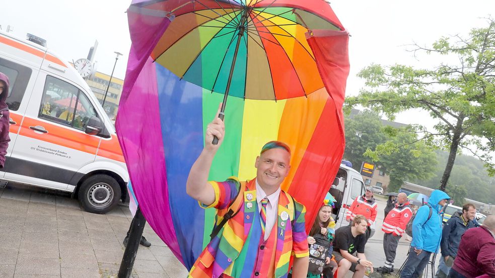 Bunter, bunter, CSD: Der Christopher-Street-Day will auf die Vielfalt sexueller Identität und Orientierung aufmerksam machen. Fotos: Hock/Archiv