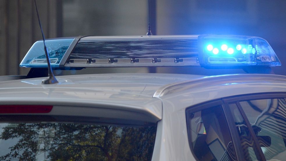 Die Polizei musste zu einem Unfall auf dem Totenweg in Ihlow ausrücken. Foto: Pixabay