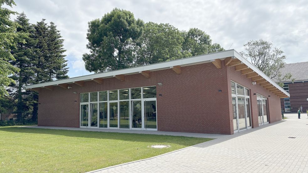 Nach langer Bauzeit gerade erst fertiggestellt und eröffnet: Die Mensa der Grundschule Im Spiet. Foto: Rebecca Kresse