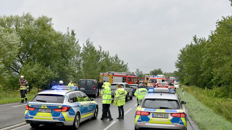 Die Straße wurde voll gesperrt. Foto: Stromann
