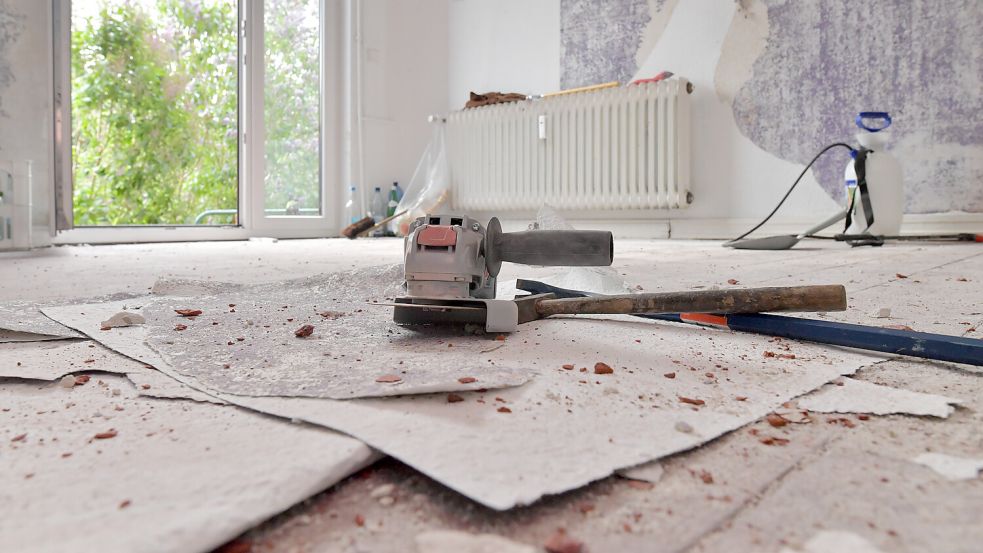 Das Untergeschoss wird gerade komplett entkernt. Foto: Ortgies