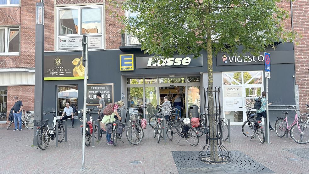 „Unauffällig“: Die Polizei verzeichnet im Innenstadt-Edeka am Neuen Markt nicht mehr Diebstähle als sonst. Foto: Schuurman