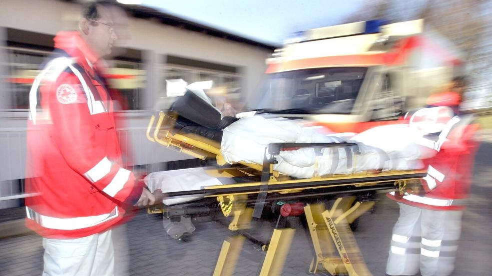 Wie schnell wird den Ostfriesen im Notfall geholfen? Symbolfoto: dpa
