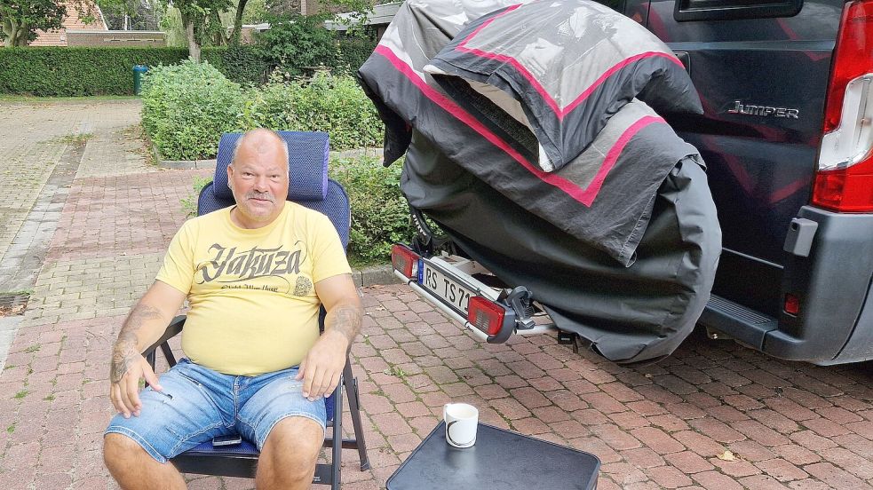 Thomas Schleiser aus Remscheid macht Urlaub in Hesel. Foto: Rose