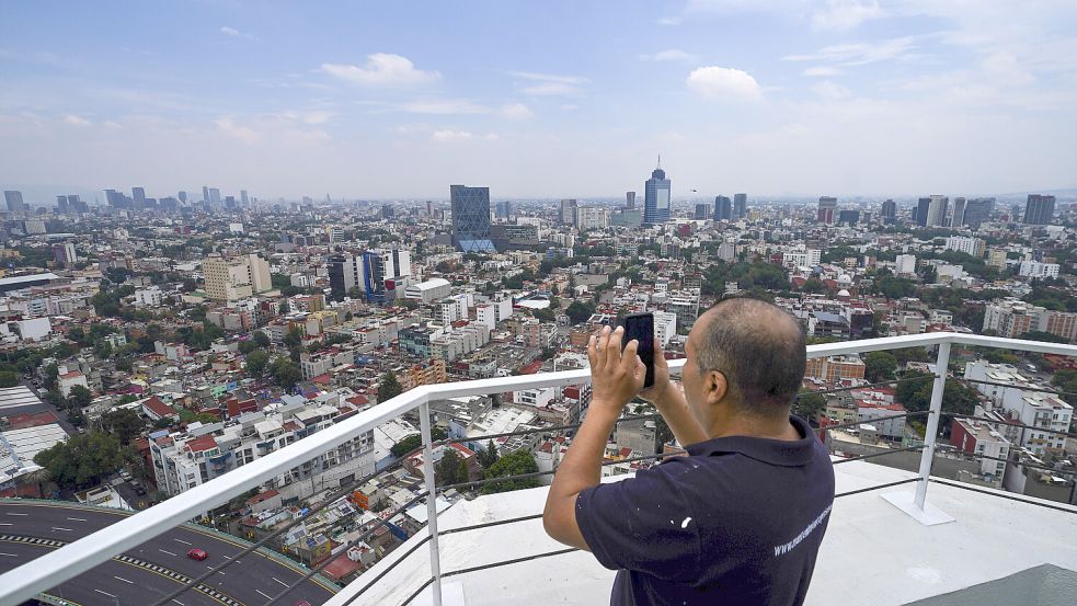 Mexiko-Stadt ist die Hauptstadt von Mexiko – und das Tor in eine andere Welt. Foto: DPA/AP/Marco Ugarte