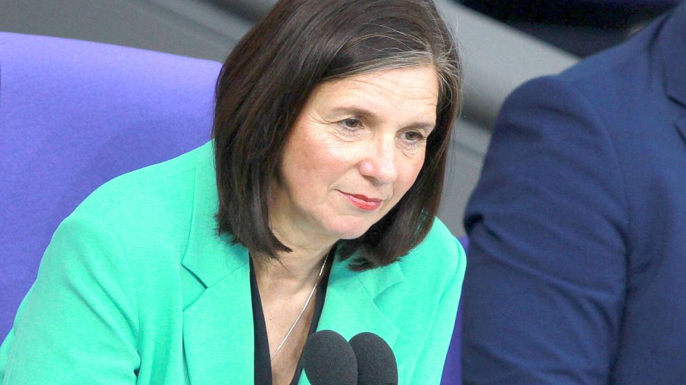 Bundestagsvizepräsidentin Kathrin Göring-Eckardt von den Grünen will von Wählern angerufen werden. Foto: IMAGO/dts Nachrichtenagentur