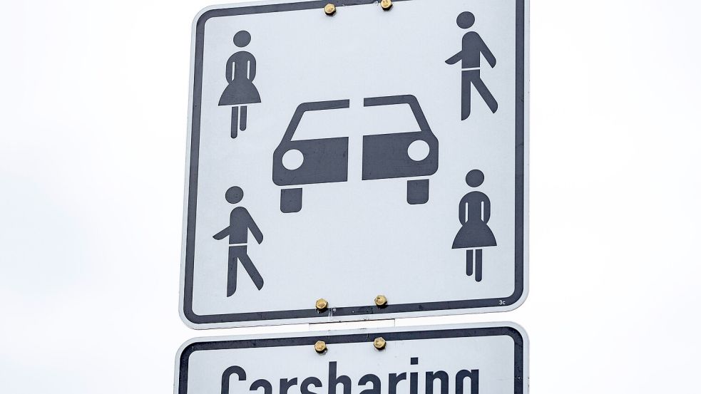 Dieses Verkehrszeichen mit der Nummer VZ 1010-70 ist seit der Novelle der Straßenverkehrsordnung im Jahr 2021 ein offizielles. Wissen Sie, was es bedeutet? Foto: Imago/Bonn.digital