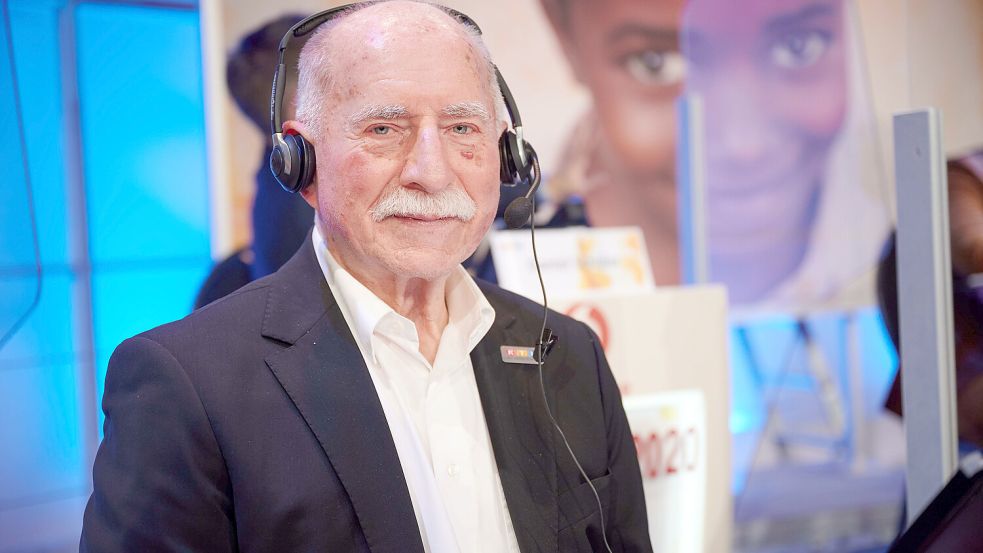 Der ehemalige Sportreporter Werner Hansch war bei der TV-Show „Höhle der Löwen“ zu Gast. Foto: dpa/Henning Kaiser