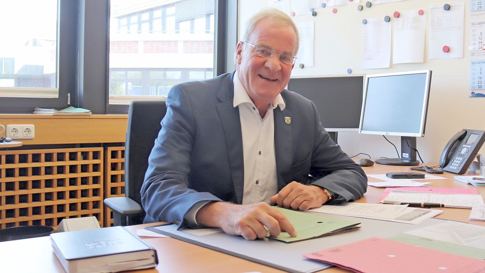 Johann Stromann hatte sein Büro seit 2019 direkt neben dem des Bürgermeisters im Auricher Rathaus. Foto: Heino Hermanns