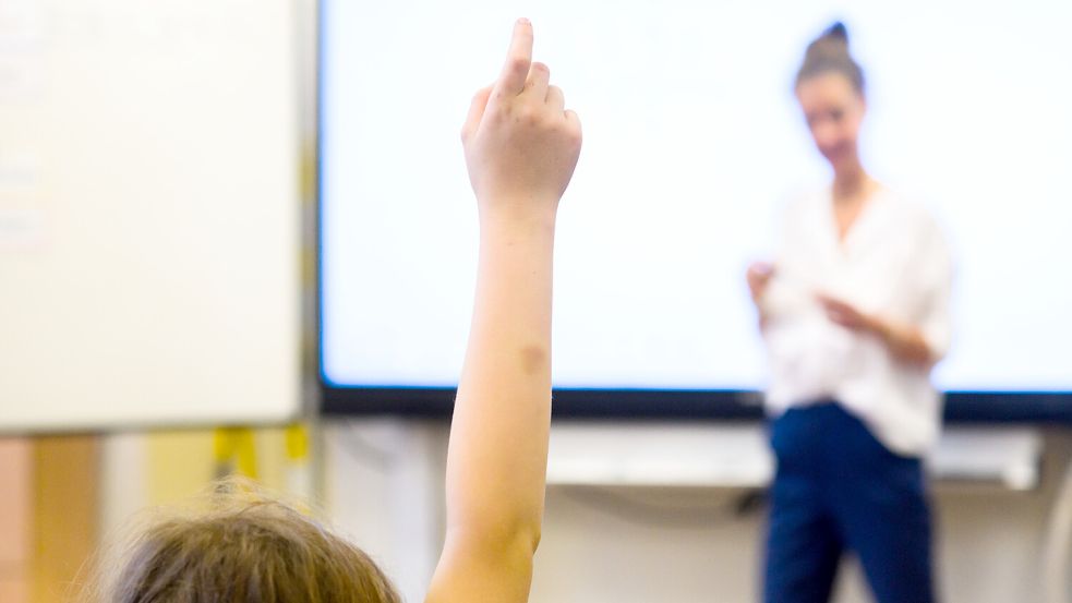 Italien führt erneut Noten für das Sozialverhalten der Schüler an seinen Schulen ein. Das Land hatte solche Noten im Jahr 2000 abgeschafft. Foto: dpa/Julian Stratenschulte