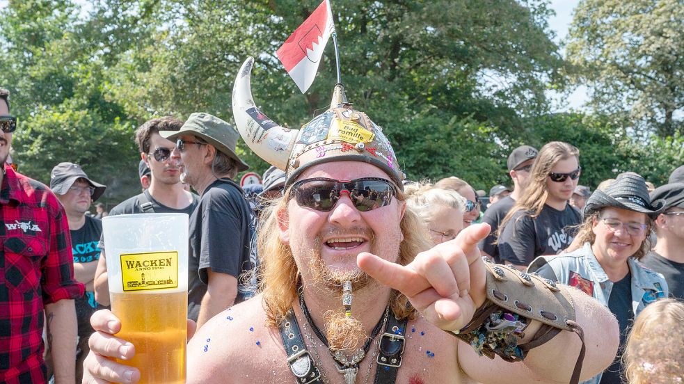 Die Stimmung bei den Fans war 2024 durchweg ausgelassen – was auch am perfekten Festival-Wetter gelegen haben könnte. Foto: Michael Ruff