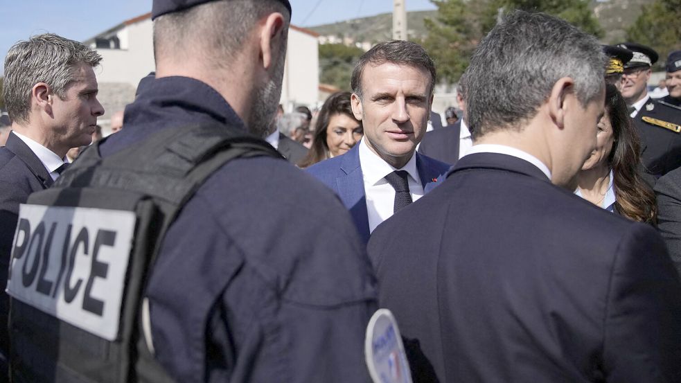 Kampf gegen Drogen in Marseille: Macron vor Ort, doch die Erfolge bleiben aus Foto: IMAGO/Christophe Ena