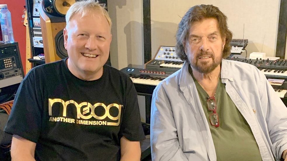 Gemeinsame Sache gemacht: Jens Steinmeyer (links) an der Seite von Alan Parsons. Foto: Sammlung Steinmeyer
