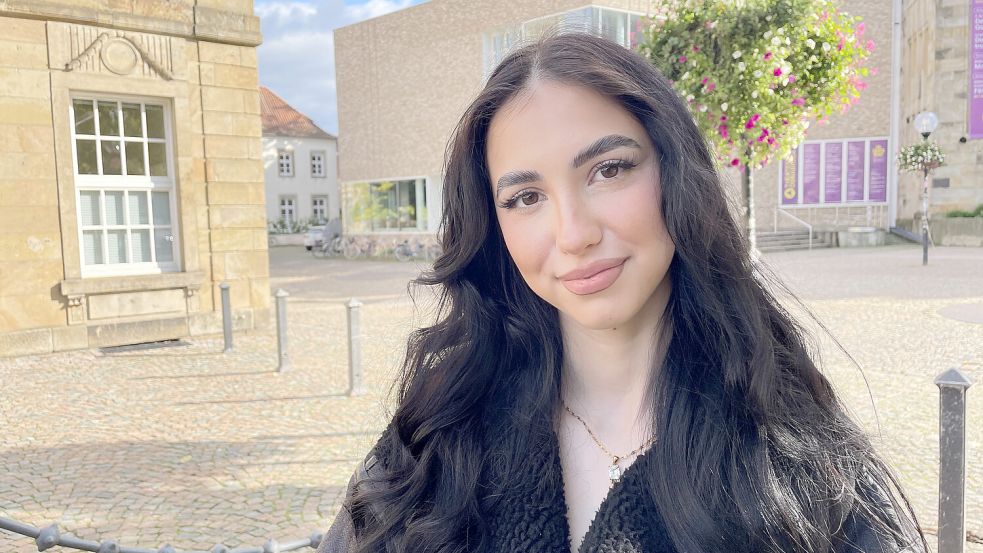 Daryna Dudukova hat nicht mal ein Jahr nach ihrer Flucht eine Ausbildung in Deutschland begonnen. Foto: Marie Busse