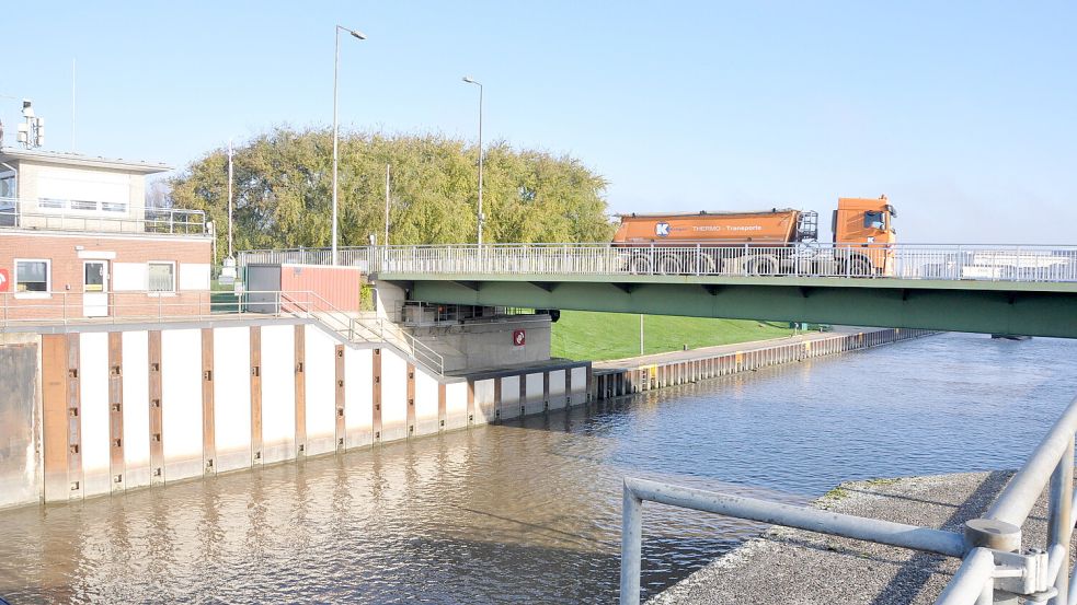 Sanierung steht an Brücke in Leer wird gesperrt Firmen beklagen