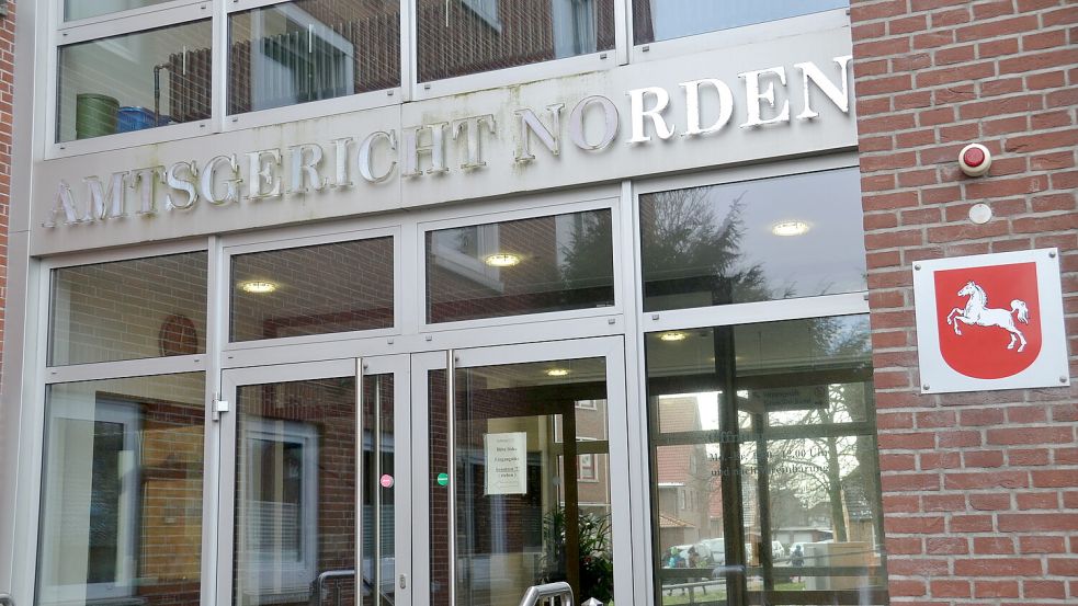 Vor dem Amtsgericht Norden wehrte sich ein Marienhafer Rentner gegen einen Strafbefehl. Foto: Thomas Dirks