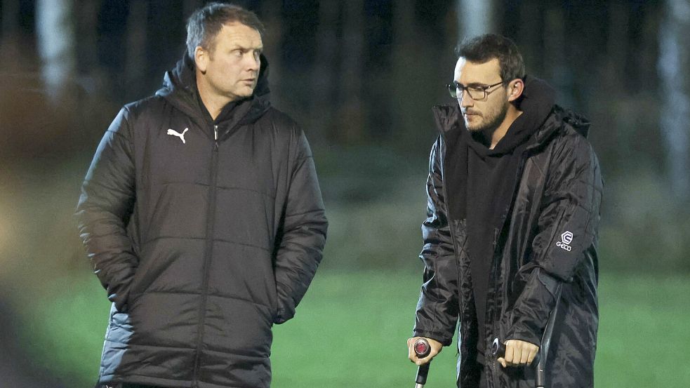 Firrels Trainerteam Bernd Grotlüschen und Julian Bennert regten sich unter anderem über einen nicht bekommenen Elfmeter auf.