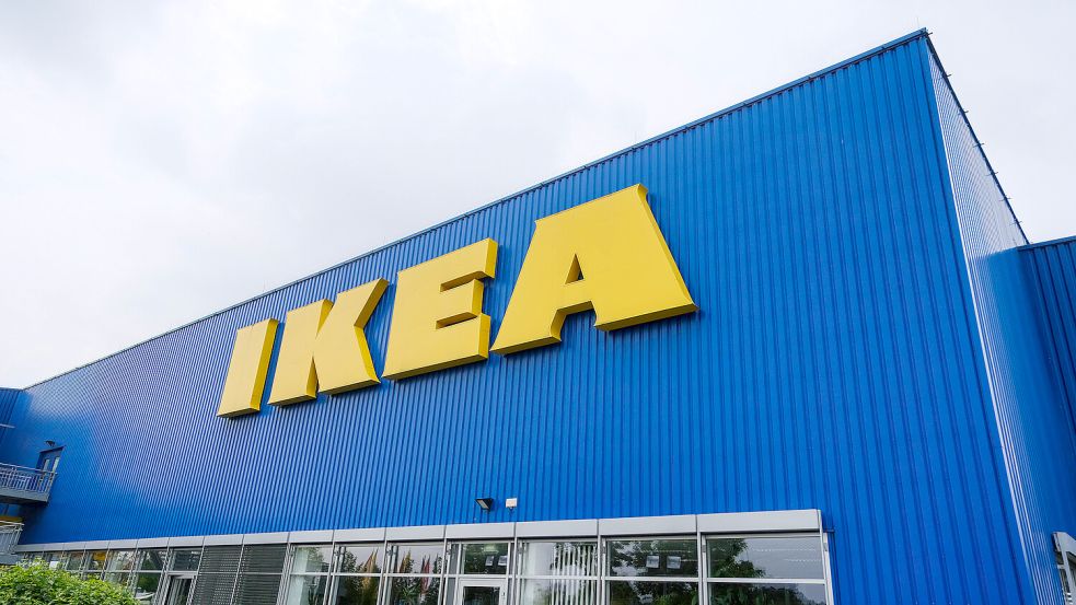 Wie werden Ikea-Mitarbeiter seit der kürzlichen Tarifrunde bezahlt? Und welche Zusatzleistungen bekommen sie? Foto: imago images/Michael Gstettenbauer