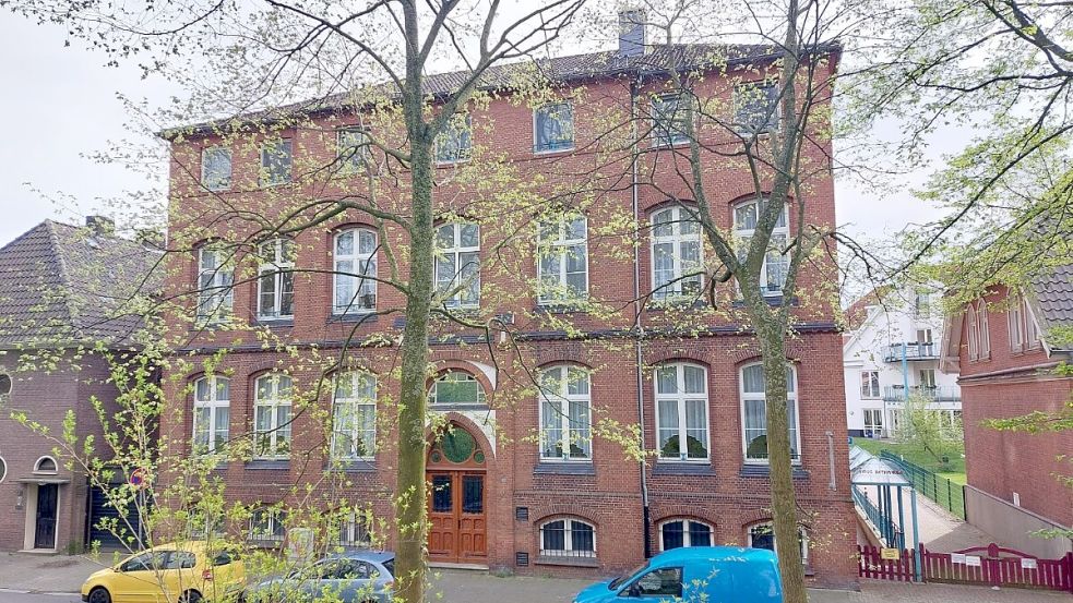 Das Haus Bethanien am Philosophenweg hat seit 1906 Senioren beherbergt. Seit Ende Januar steht es leer, weil das Cura-Seniorenzentrum geschlossen wurde. Foto: Hanssen/Archiv