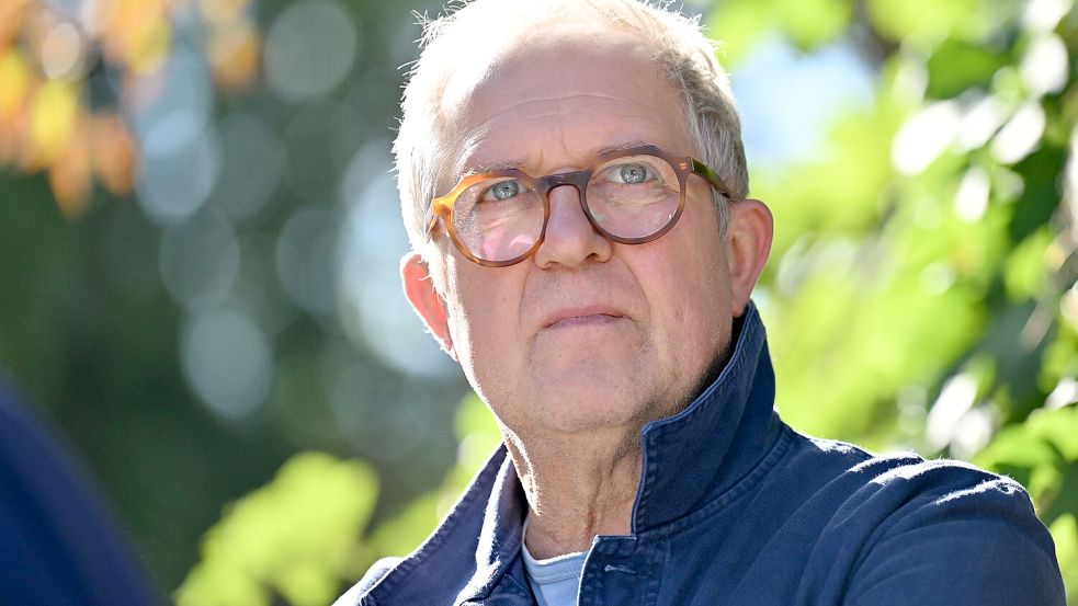 Man spürt es in jeder Sekunde des Gesprächs: Harald Krassnitzer denkt, bevor er spricht. Foto: dpa/Martin Schutt