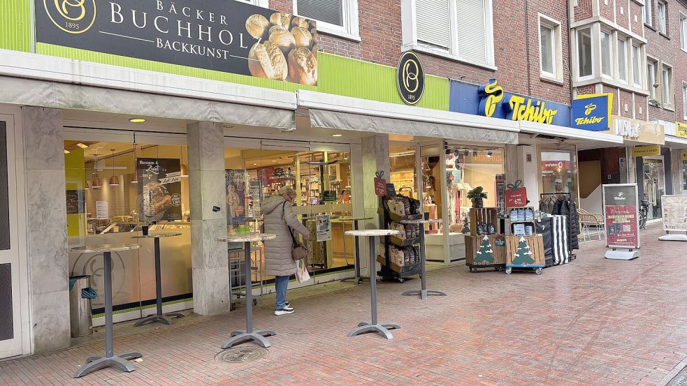 Bäcker Buchholz zieht aus, Stehtische sollen bleiben: Zwischen beiden Sielen Nr. 24. Foto: Schuurman