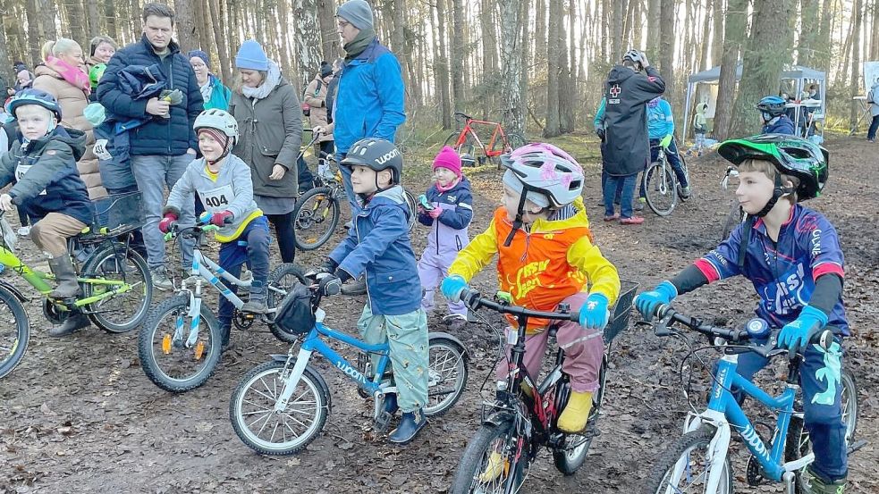 Mit Feuereifer bei der Sache: die Vier- bis Sechsjähigen beim Start. Foto: privat