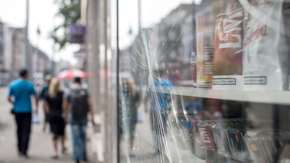 Der Duisburger Norden galt überregional als „No-go-Area“. Heute ist die Kriminalität weniger sichtbar, deshalb müssen die Clan-Staatsanwälte noch genauer hinschauen. Foto: dpa/Maja Hitij