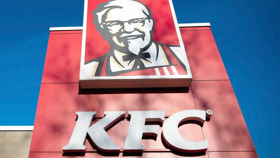 KFC zieht nach Cloppenburg: Ein Franchise-Unternehmer öffnet eine Filiale des Fast-Food-Riesen in der Stadt. Symbolfoto: dpa