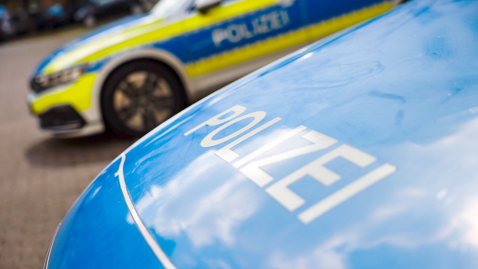 Die Bremer Polizei ermittelt gegen Unbekannte, die versucht haben, einen Geldautomaten zu sprengen. Foto: Michael Gründel