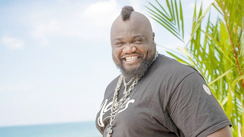 Die Zeit von Keno Veith am Strand von Thailand ist vorbei. Er flog aus der RTL2-Show „Kampf der Realitystars“. Foto: RTLZWEI - Luis Zeno Kuhn