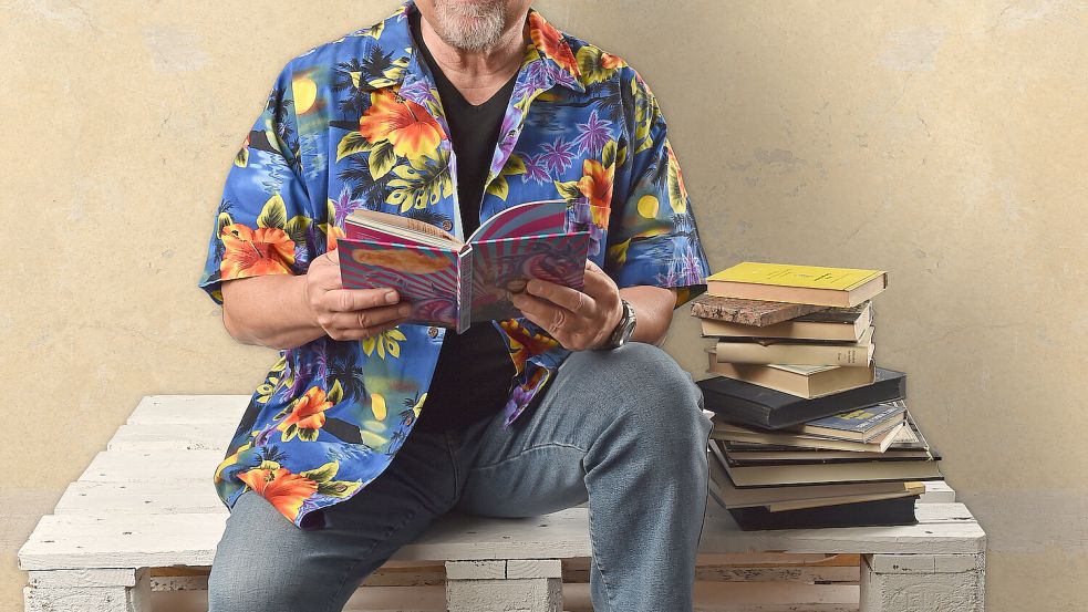 Das bunte Hawaii-Hemd ist sein Markenzeichen: Im Interview erzählt Jürgen von der Lippe, wie es dazu kam. Foto: André Kowalski