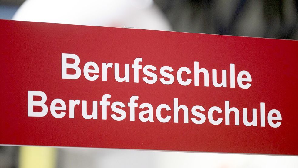Auch berufsbildende Schulen haben zunehmend Nachwuchsprobleme. Foto: dpa/Sebastian Kahnert