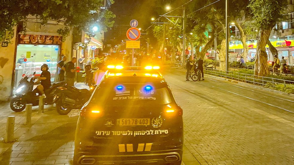 In Tel Aviv gibt es mehrere Verletzte, nachdem Schüsse gefallen sind: Die Polizei ist im Einsatz. Foto: IMAGO/ITAR-TASS