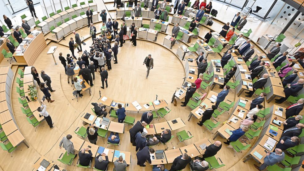 Der Landtag in Sachsen betseht aus 120 MItgliedern. Foto: picture alliance/dpa | Sebastian Kahnert