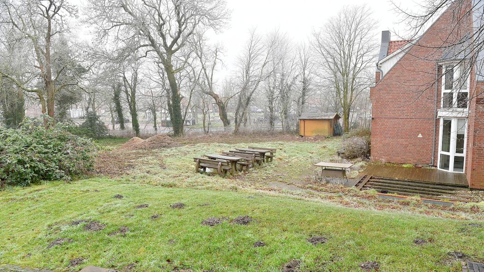 Auf dieser Freifläche sollen Parkplätze entstehen. Foto: Wagenaar
